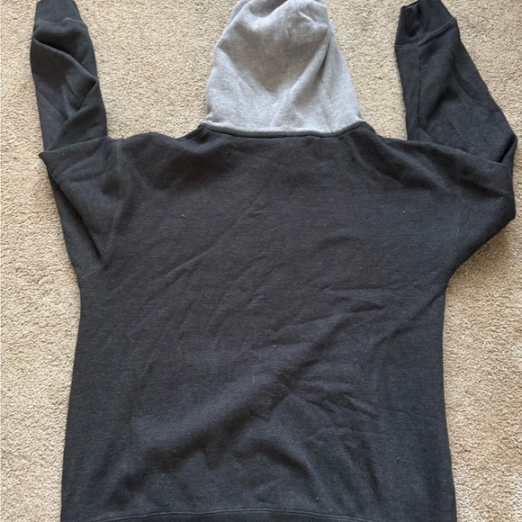 UNIVERSITY OF CINCINNATI BEARCATS HOODIE - Picture 7 of 8